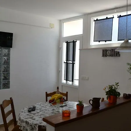 Relaxing Carpe Diem * Split