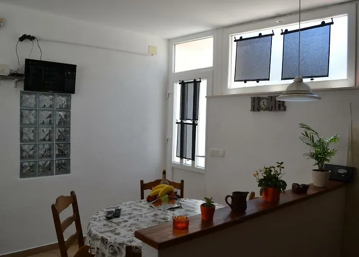 Relaxing Carpe Diem * Split